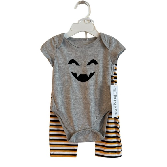 10 threads Other - 10 Threads Baby Halloween Outfit 0-3M Bodysuit & Pants Set Pumpkin Face NWT